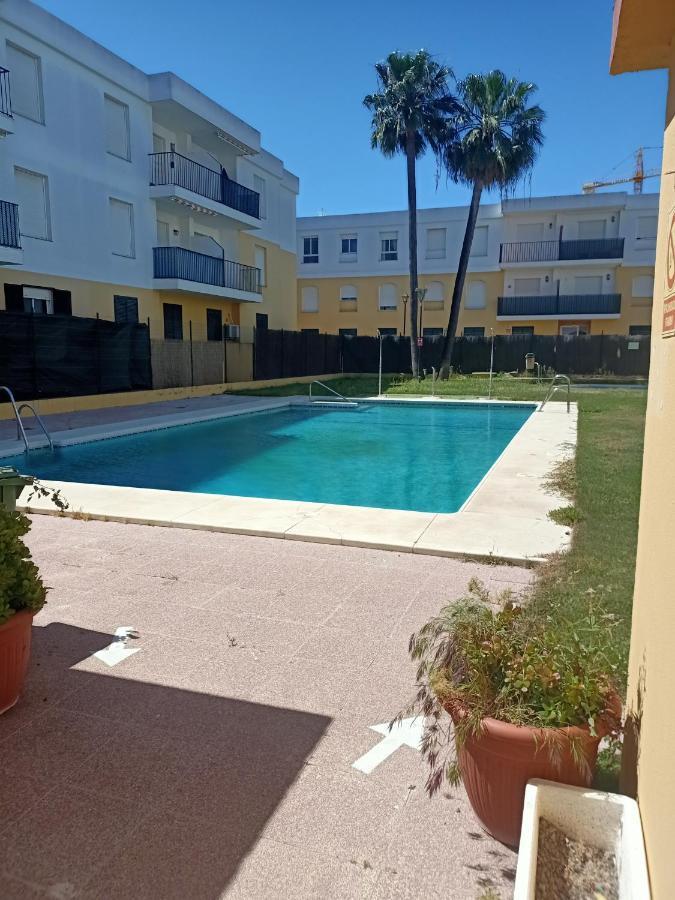 Appartamento Azvalia - La Estacion, Piscina Y Junto A La Renfe El Puerto de Santa María Esterno foto