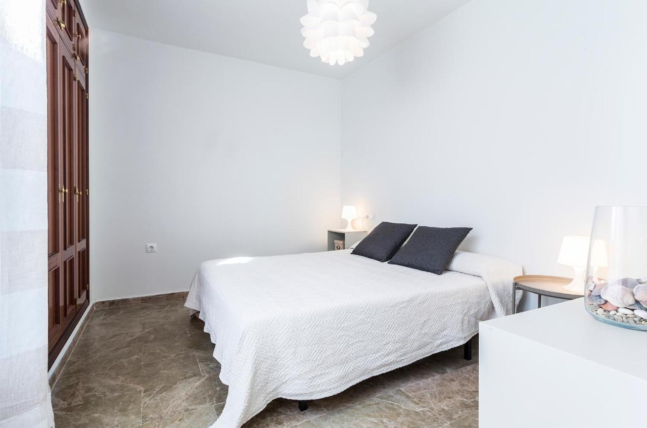 Appartamento Azvalia - La Estacion, Piscina Y Junto A La Renfe El Puerto de Santa María Esterno foto
